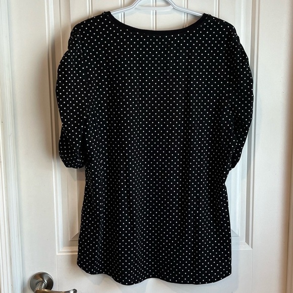 ISAAC Mizrahi polka dot Live Puff Sleeve Elbow Sleeve Black & White Top XS - Picture 7 of 9